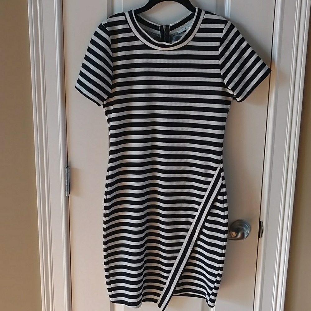 Stitch Fix brand: Ezra dress